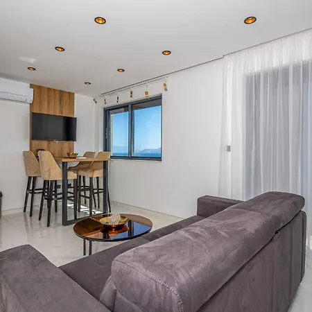 Appartamento In 45064 Crikvenica